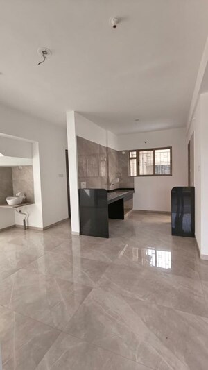 Room in 4 BHK Apartment at Pate Seya, Sinhagad Road – for Sale