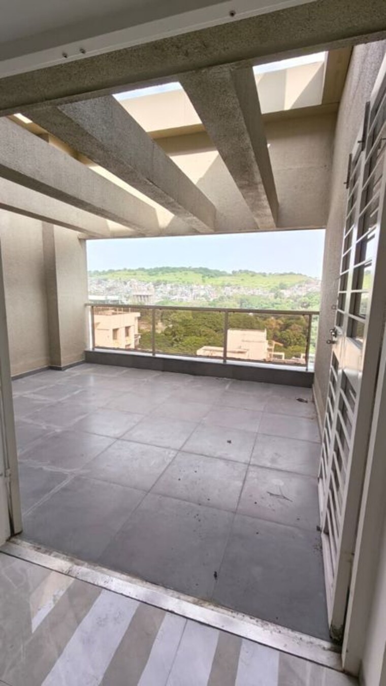 Balcony, pate-seya 4 Bedroom 2444 Sq.Ft. Apartment In Sinhagad Road Pune 10672108