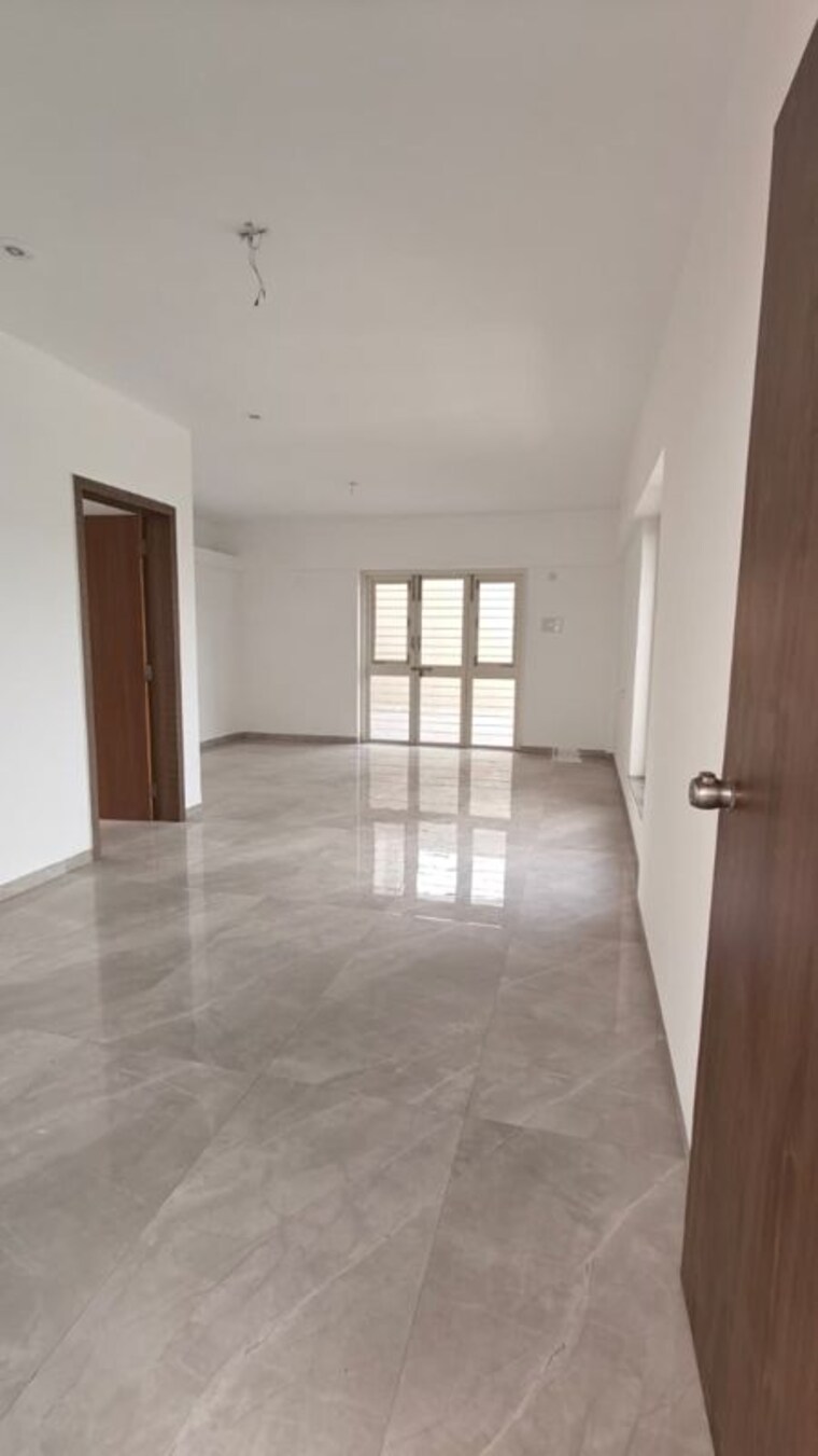 Room, pate-seya 4 Bedroom 2444 Sq.Ft. Apartment In Sinhagad Road Pune 10672108