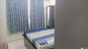 Bedroom in 2 BHK Apartment at Satellite – for Rent