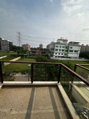 Balcony in 3 BHK Builder Floor at BPTP Floors, Sector 70 – for Sale