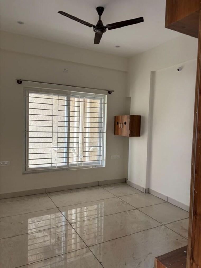 Room, manyata-residency 2 Bedroom 450 Sq.Ft. Apartment In Nagavara Bangalore 10672165