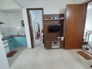 Room in 2 BHK Apartment at Manyata Residency, Nagavara – for Rent
