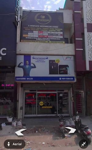  Shop For Sale in New Industrial Township 1