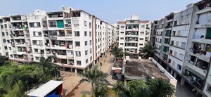  Apartment For Sale in Amroli