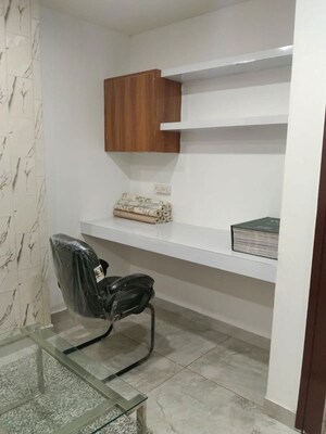 Kitchen in 1 BHK Builder Floor at Sector 43 – for Rent