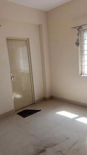 Room in  Apartment at Visakhapatnam Port – for Sale