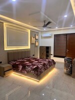 4 BHK +  450 Sq.Yd. Builder Floor in Green Fields Colony