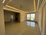 4 BHK +  400 Sq.Yd. Builder Floor in Green Fields Colony