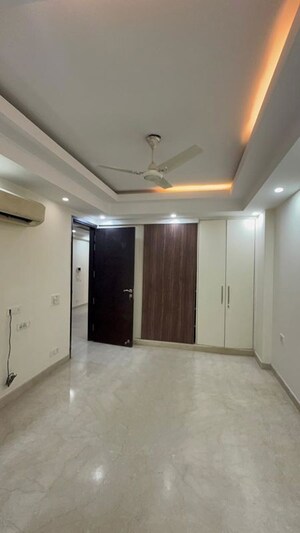 3 BHK Builder Floor For Rent in Kalkaji