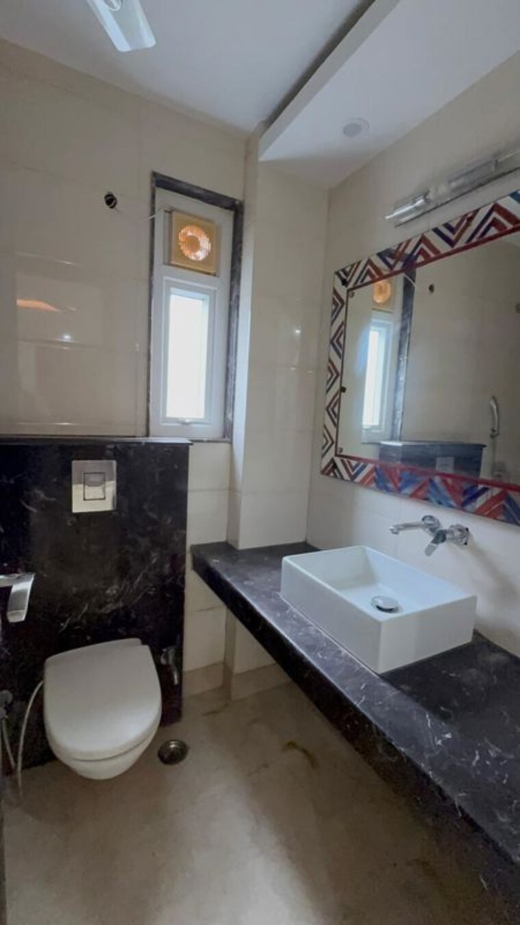 Team Area, kalkaji 3 Bedroom 1900 Sq.Ft. Builder Floor In Kalkaji Delhi 10672310