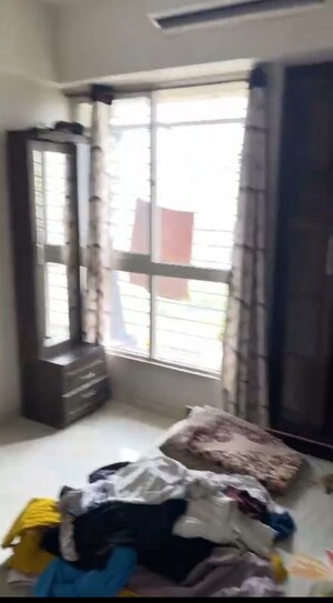 2 BHK Apartment For Rent in Lodha Amara, Kolshet Road