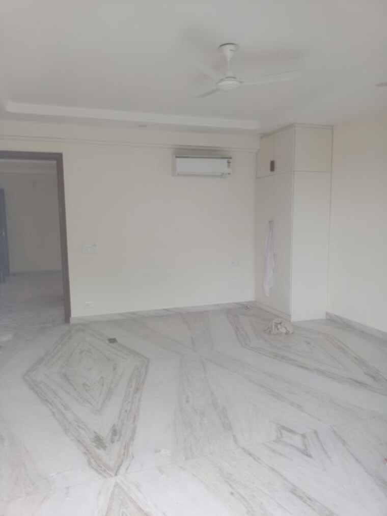 Room, vasant kunj enclave 3.5 Bedroom 2200 Sq.Ft. Independent House In Vasant Kunj Enclave Delhi 10672371