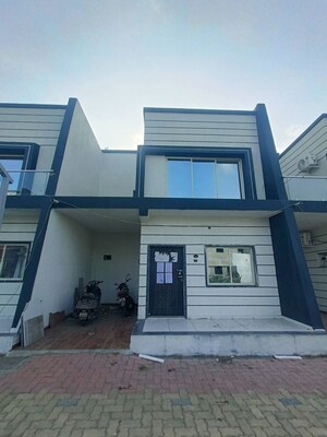  Independent House For Sale in Palsana