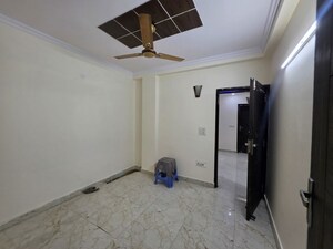 Team Area in 2 BHK Builder Floor at Chattarpur – for Rent