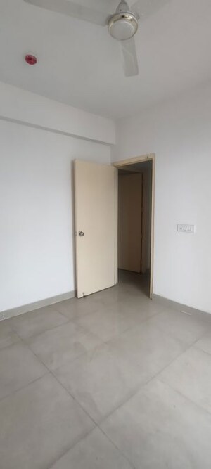 Room in 2 BHK Apartment at Zara Rossa, Sector 112 – for Rent