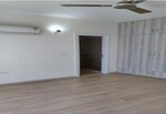 4 BHK +  2215 Sq.Ft. Apartment in DLF Regal Gardens
