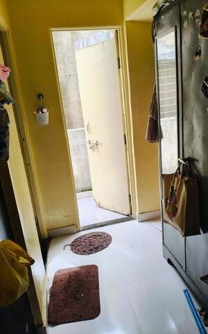 Team Area in 1 BHK Villa at Karve Nagar – for Rent