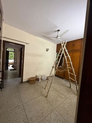 Bedroom in 1 BHK Builder Floor at Kalkaji – for Rent