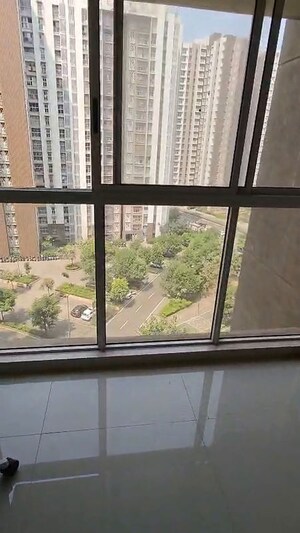 2 BHK Apartment For Rent in Lodha Upper Thane, Anjur