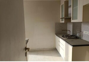 Bathroom in 3 BHK Apartment at DLF The Ultima, Sector 81 – for Rent