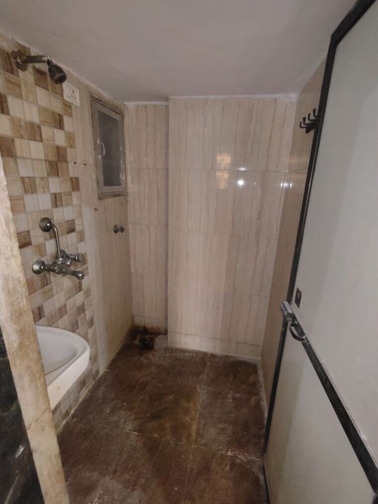 Bathroom, shri-sai-enclave 1.5 Bedroom 650 Sq.Ft. Apartment In Morya Nagar Palghar 10672613
