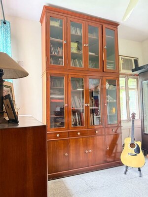 Furnished Amenities in 3 BHK Builder Floor at Jasola – for Sale