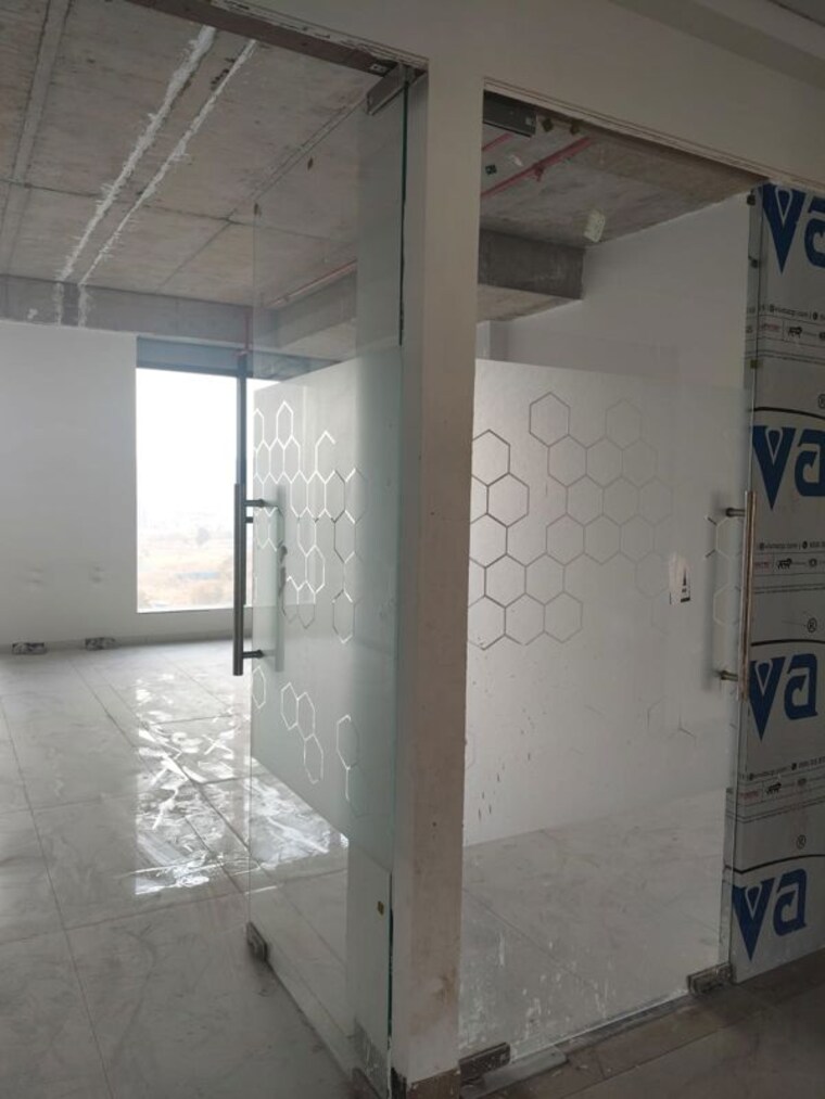 Kitchen, vinode-vantage-capital Commercial Office Space 420 Sq.Ft. In Hinjewadi Pune 10672649