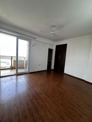 3 BHK Apartment For Rent in Tulip Violet, Sector 69