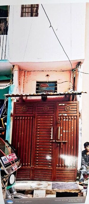  Independent House – Exterior View View at Old Katra - for Sale