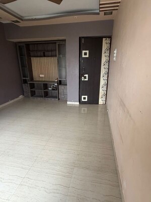 Room in 2 BHK Apartment at Raunak Unnathi Greens, Kasarvadavali – for Rent