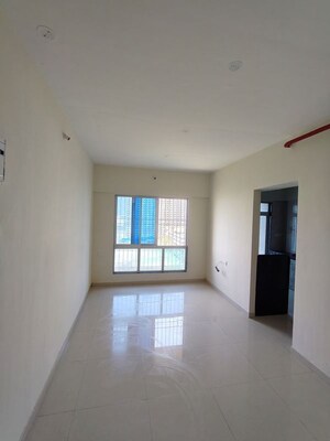 Room in 1 BHK Apartment at Shakti Western Park, Nalasopara West – for Rent