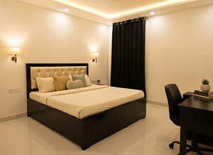 Bedroom in 3 BHK Builder Floor at Mohit House, Sushant Lok I – for Rent