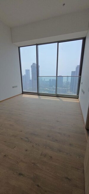 3 BHK Apartment For Rent in Rustomjee Crown, Prabhadevi