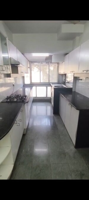 Kitchen in 2 BHK Apartment at Orchid Apartment Santacruz West, Santacruz West – for Rent