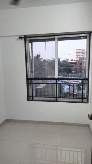 Room in 1.5 BHK Apartment at MICL Aaradhya Nine, Ghatkopar East – for Rent