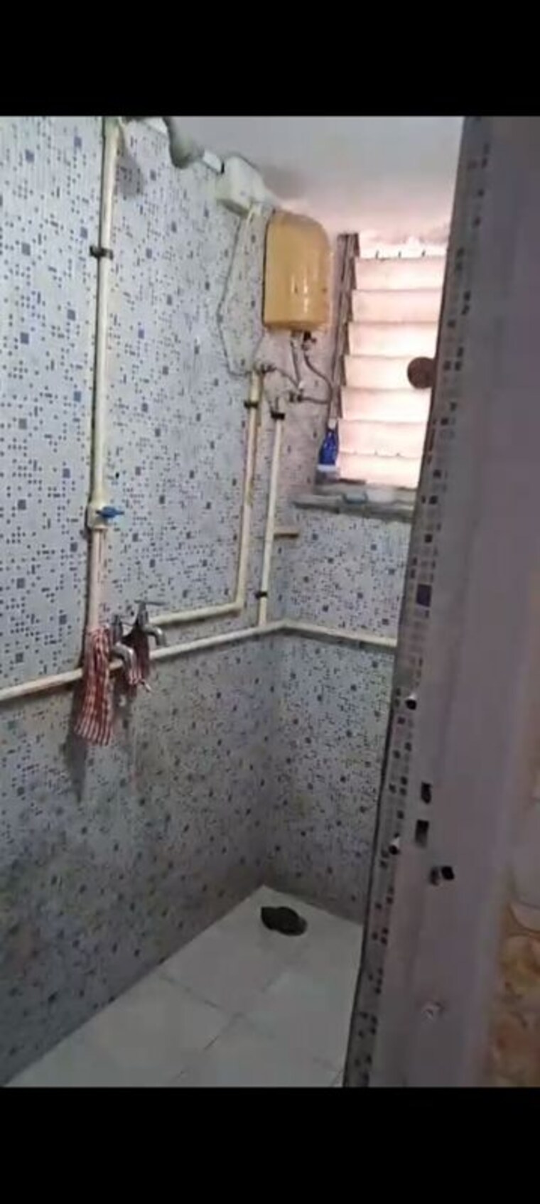 Bathroom, chembur 2 Bedroom 600 Sq.Ft. Apartment In Chembur Mumbai 10672764