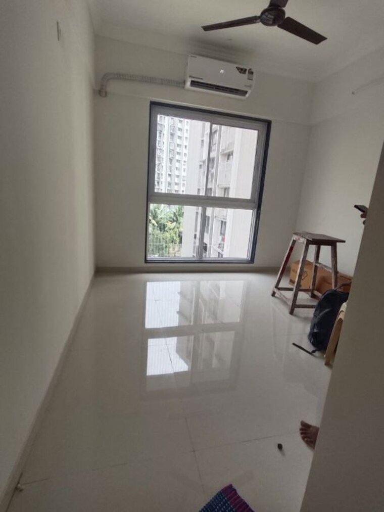 Balcony, atmiya-centria 1.5 Bedroom 600 Sq.Ft. Apartment In Santacruz East Mumbai 10672803