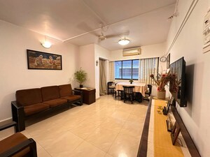 3 BHK Apartment For Rent in Om Shanaaz Apartments, Andheri West