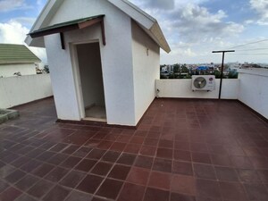 Building Lobby in 4 BHK Villa at Vidyaranyapura – for Rent