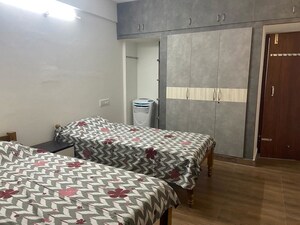 Bedroom in 2 BHK Apartment at Jalahalli Cross – for Rent