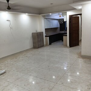 Room in 3 BHK Apartment at Dwarika Raj Garden City, Raj Nagar Extension – for Rent