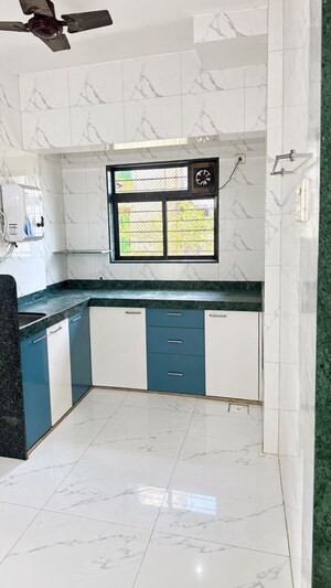 Kitchen in 1.5 BHK Apartment at Sai Sawali Tower, Nalasopara West – for Sale