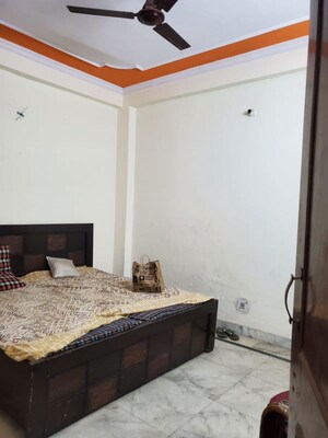 Bedroom in 1 BHK Builder Floor at Vaishali Sector 5 – for Rent