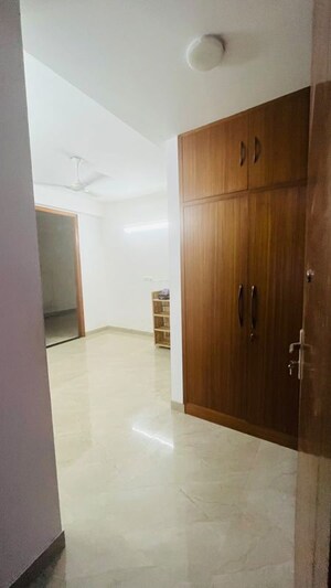 Room in 2 BHK Builder Floor at Panchsheel Vihar – for Rent