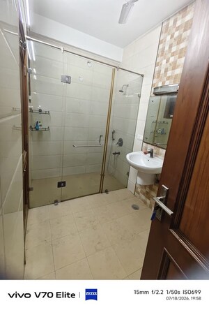 Bathroom in 5 BHK Villa at Sector 50 – for Rent