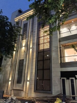 6+ BHK Villa – Exterior View View at Sector 100 - for Sale