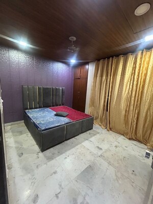 Bedroom in 2 BHK Builder Floor at Neb Sarai – for Rent