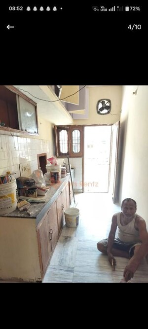 Team Area in 3 BHK Builder Floor at Sector 46 – for Rent