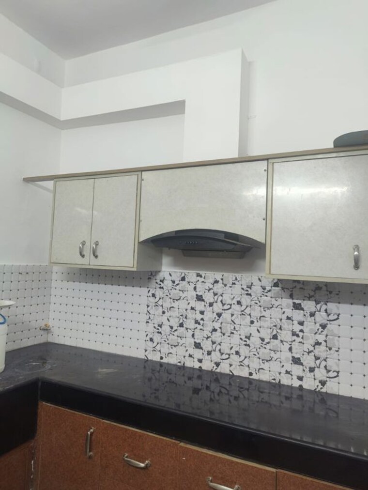 Kitchen, sector 34 3 Bedroom 1500 Sq.Ft. Builder Floor In Sector 34 Chandigarh 10672897